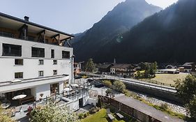 Hotel Edelweiss