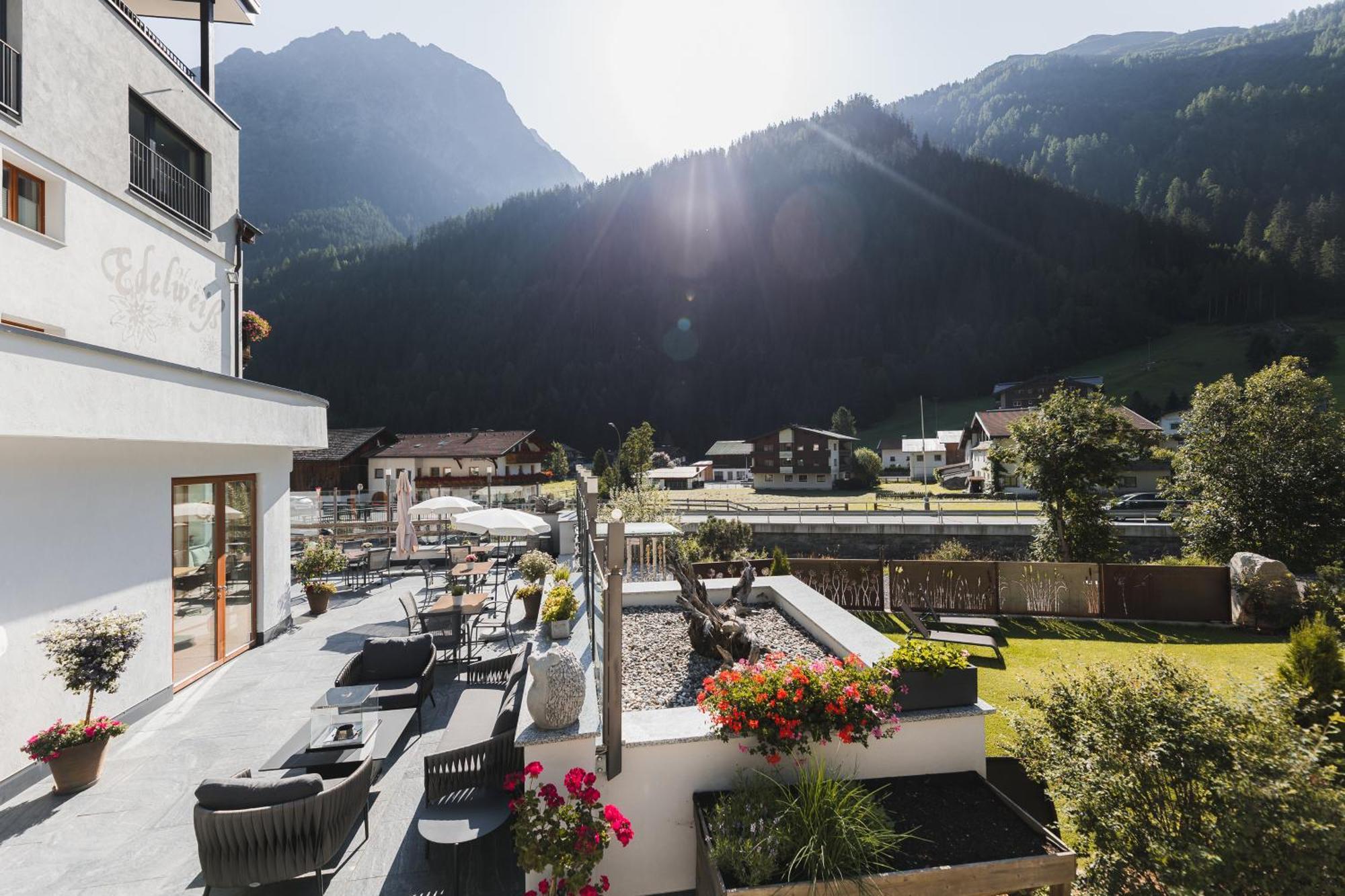 Hotel Edelweiss Superior Kaunertal Buitenkant foto