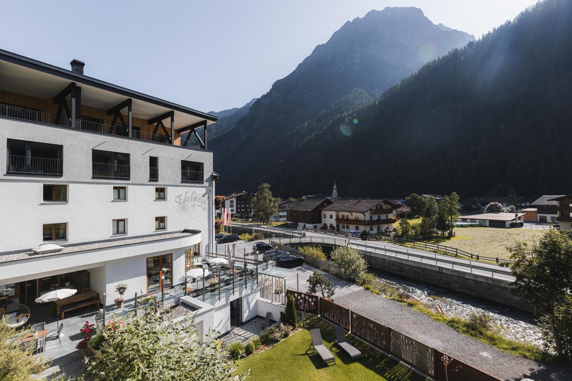 Hotel Edelweiss Superior Kaunertal Buitenkant foto